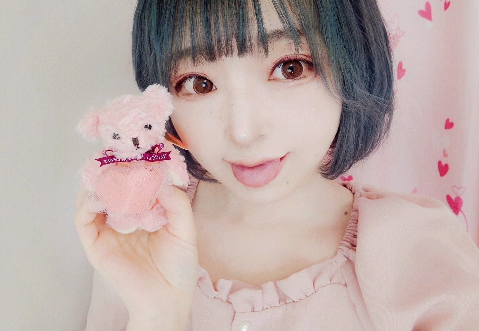 はじめまして〜(n‘∀‘)η